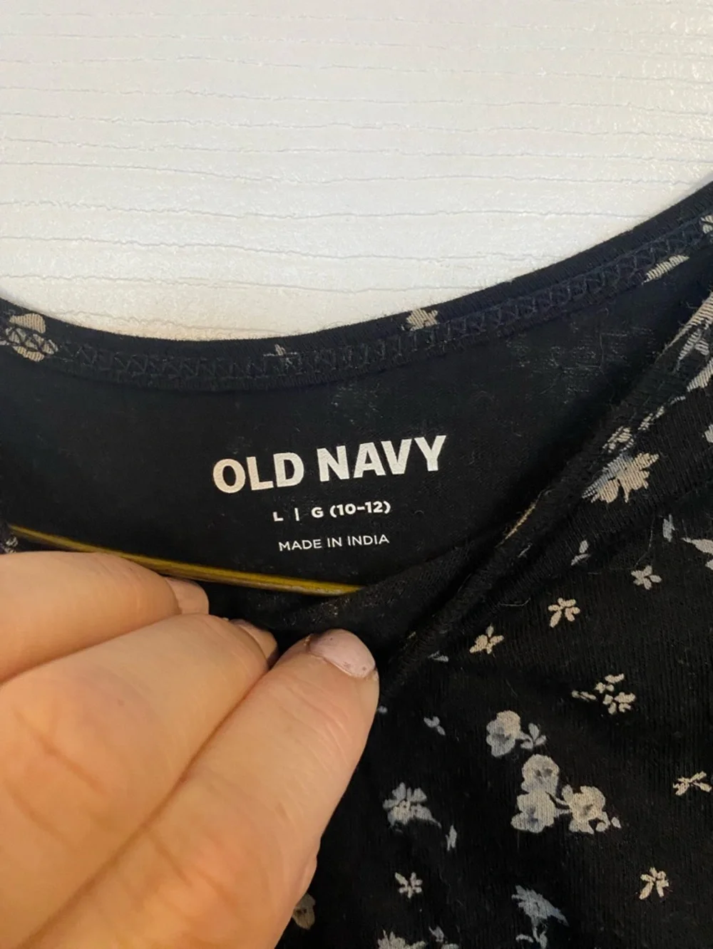 Old Navy Girls Large 10-12 Black Floral Long Sleeve Fit & Flare Dress - Picture 2 of 6